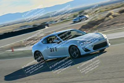 media/Dec-13-2025-Extreme Speed (Sat) [[d129ecb0b9]]/Beginner/Session 3 (Turn 5)/